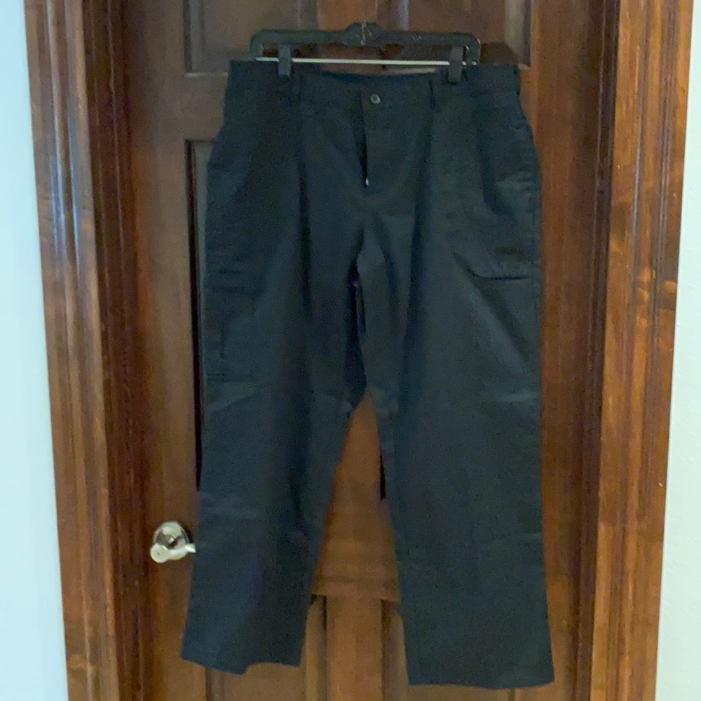 💥NWOT💥Dickies Women’s Cargo Pants.